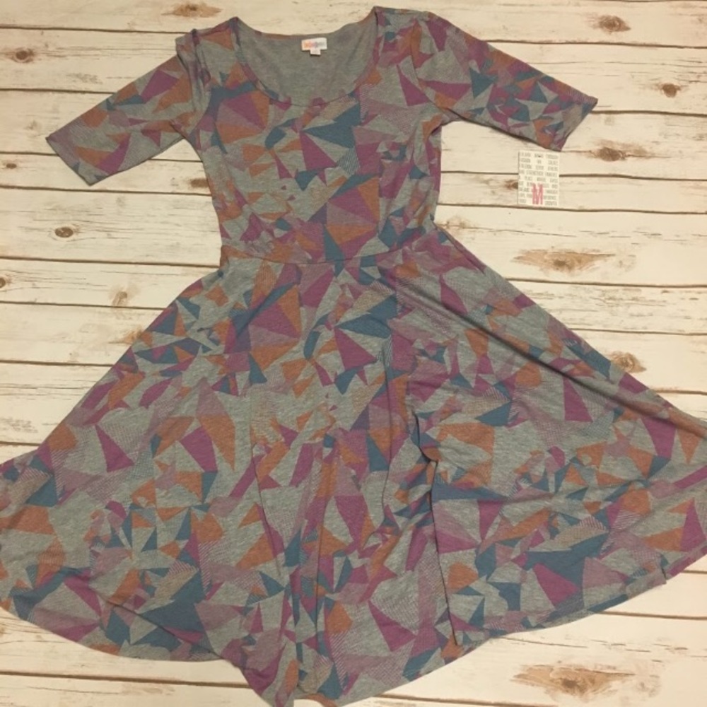 LuLaRoe Medium  Nicole dress